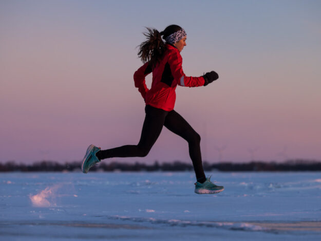 Therapy-Kara-Blair Physiotherapy Kara Blair Runing on the snow